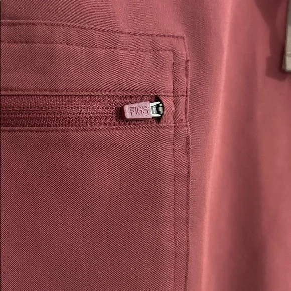 Figs Women’s Scrub Set in Light Wine Color - Picture 11 of 16